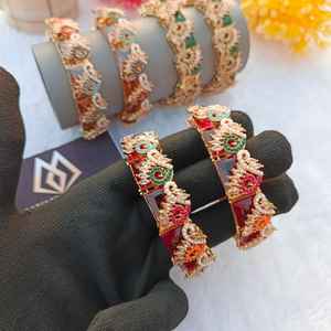 Ensemble de bracelets de mariage ethniques indiens en laiton plaqué argent/or de qualité supérieure, design floral, tendance, perles churiyan - Product Image 5
