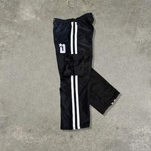 Pantalones Deportivos de Alta Calidad para Hombre, de Algodón, Bordados, con Cordón Ajustable, Pedrería, Bolsillos Desmontables - Product Image 2