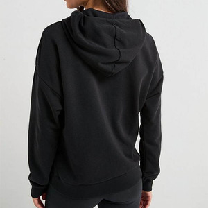 Sudadera con capucha francesa de Terry esencial para mujer negra a precio de fábrica, sudaderas con capucha en blanco transpirables y antiarrugas más vendidas para mujer - Product Image 1