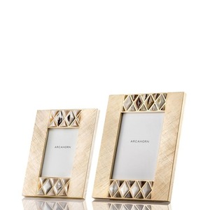 Decorative horn <b>photo</b> <b>frame</b> with <b>deep</b> earthy tones ideal for rooms featuring natural materials textures and rustic themes - Product Image 6