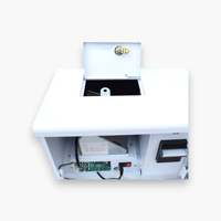 Distributeur de jetons MV-101 AWN avec lecteur Nayax, boîtier blanc, simple trémie, capacité de ~1000 billets pour utilisation en arcade