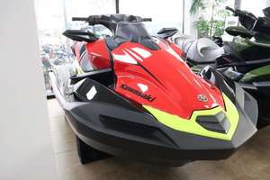 Moto Acuática Kawasaki Ultra 310X – Embarcación Acuática de Alta Velocidad Supercargada para Uso Comercial y Recreativo - Product Image 4