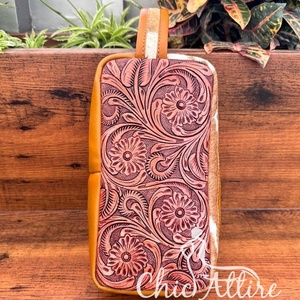 Top Quality Customized Tooled Leather Zipper Cosmetic Pouch Western <b>Travel</b> <b>Toiletry</b> Bag for Women's Genuine Leather Dopp <b>Kits</b> - Product Image 1