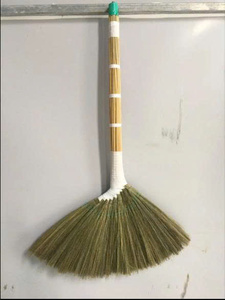 Balai d'herbe balai domestique du Vietnam, matériau d'herbe naturelle respectueux de l'environnement, prix de gros compétitif - Product Image 6