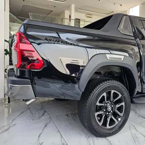 TO-YO-TAA Hilux Adventure SR5 USADO 2024 - Product Image 5