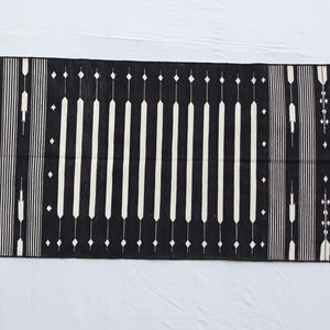 Alfombra Dhurrie de algodón tejida a mano de alta calidad 2,5x6 pies patrón geométrico en zigzag en varios colores decoración del hogar técnica trenzada - Product Image 1