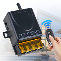 Kit Saklar Kontrol Jarak Jauh Nirkabel RF 433.92MHz Efisien untuk DIY, 30A, Sirkuit Lebar, dengan 2 Remote 4-Tombol
