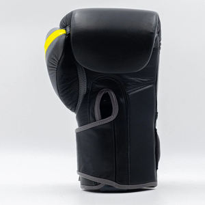 Venta al por mayor 10/12 OZ Personalizados Guantes de Boxeo Hecho en Pakistán Diseño de Logotipo Personalizado Equipo de Entrenamiento Guantes de Boxeo - Product Image 3