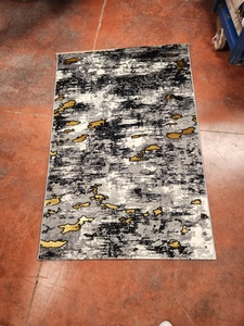 Alfombra Turca Adiva de Poliéster Jacquard, Tejida a Máquina, de Pelo Alto, Acolchada, Reversible, Lavable, Antideslizante y Resistente a las Manchas - Product Image 1