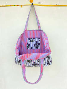 Sacs fourre-tout imprimés tigre matelassés à la main en coton bleu imprimé grand sac à provisions à bandoulière femmes - Product Image 2