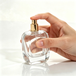 ขวดน้ำหอมดีไซน์หรูทรงเหลี่ยม 100 มล. จากคลังสินค้าขายส่งในสหรัฐอเมริกา EDP EDT ติดทนนาน 12 ชั่วโมง ฝาเกลียวแบบสเปรย์ แก้วสแตนเลส - Product Image 2