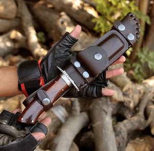 Couteau de chasse de survie en plein air en acier damas fait main de haute qualité, manche en bois, OEM personnalisable, qualité industrielle - Product Image 6