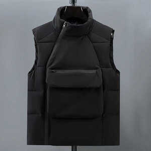 Eleve su estilo con chalecos y chalecos de hombre perfectos para ocasiones formales o casuales - Product Image 5