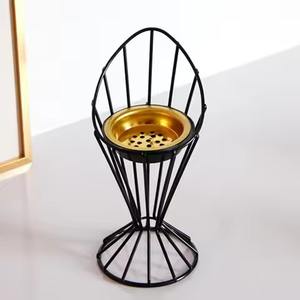 Brûleur d'encens tendance pour la maison, porte-encens de table, décoration, finition dorée, design moderne, brûleur de bukhoor en métal, parfum d'intérieur - Product Image 2