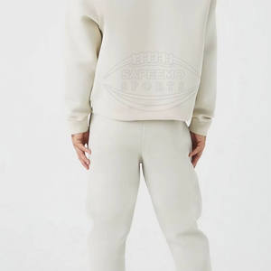 Conjunto de Ropa Urbana de Invierno para Hombre, Sudadera con Capucha y Pantalones Jogger Estampados, Modernos y Casuales para Moda Urbana y Uso Diario - Product Image 5