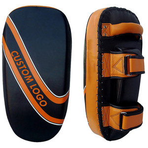 Bouclier de frappe en cuir PVC haute performance pour l'entraînement au karaté, au taekwondo et au MMA - Durable et résistant aux impacts - Product Image 1