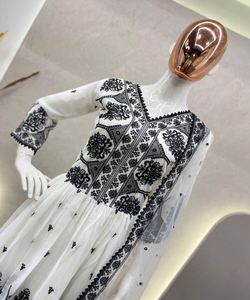 Vestido Abaya Musulmán Moderno de Chifón Sostenible, Proveedor Mayorista, Únase a Nosotros para Precios de Mayoreo, Propietarios de Boutiques - Product Image 2