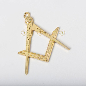 Joyas de Regalia Masónica de Color Dorado para Collares Joyas de Regalia Masónica - Product Image 1