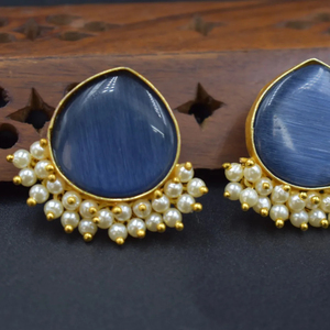 Pendientes de Piedra Chapados en Oro de Diseño Nuevo, Pendientes de Joyería de Latón Chapados en Oro Hechos a Mano al por Mayor - Product Image 1