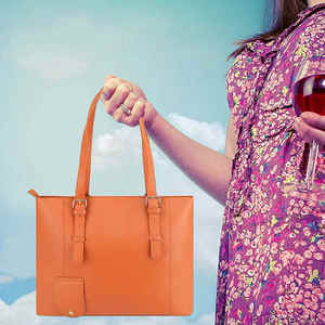 Sac fourre-tout de luxe 2025 sac à main en cuir PU avec logo personnalisé pour femmes fabricant OEM - Product Image 5