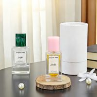 Bouteille de parfum carrée transparente personnalisée de luxe en gros d'usine, bouteille de parfum en verre rectangulaire clair de luxe de 30ml 50ml 100ml