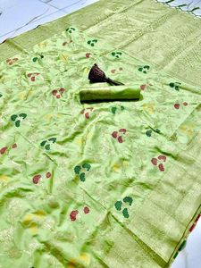 ส่าหรีผ้าไหมนุ่ม Kanjivaram สำหรับผู้หญิงพร้อมเสื้อเบลาส์ (สีขาว) ชุดปาร์ตี้6.3เมตร - Product Image 2