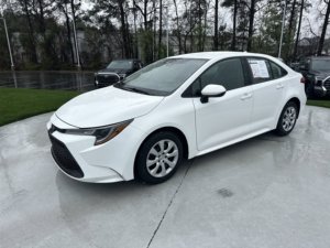 Toyota Corolla LE 2020 Usado en Buen Estado - Product Image 2