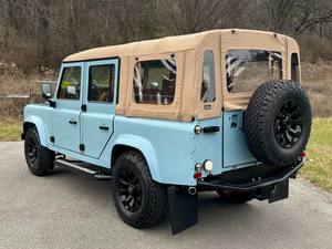 Increíble Land Rover Defender 110 4X4 de 1997 con Motor Diésel - Product Image 6