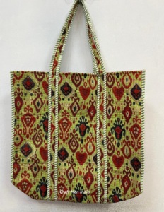 Sac fourre-tout matelassé à fleurs personnalisé pour femmes Rangement de toilette de voyage à la mode pour les promotions - Product Image 4