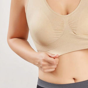 Sujetador deportivo sin costuras de alta calidad para mujer, diseño personalizado, Color Beige sólido, tela elástica, a prueba de golpes, Sujetador deportivo para mujer - Product Image 3