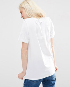 T-shirt graphique OEM pour femme, coupe ajustée, 100 % coton, grandes tailles, fabrication de vêtements, marque privée - Product Image 2
