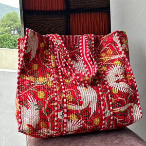 Meilleures ventes Sac à bandoulière en coton matelassé élégant Sac à provisions réutilisable avec intérieur spacieux et design durable pour les femmes - Product Image 1