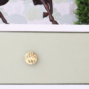 Boutons de tiroir en laiton de qualité supérieure faits à la main poignées de commode porte d'armoire en laiton doré poignées de placard de cuisine disponibles pour - Product Image 5