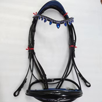 Bride de cheval de dressage de haute qualité en cuir souple rembourrage bleu et bande de sourcils en cristal avec rênes Web emballage personnalisé ..