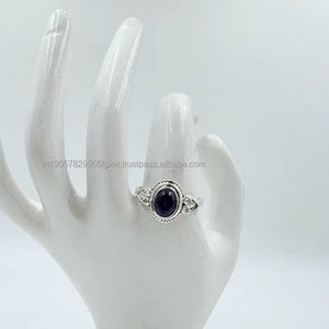 Bague en argent 925 unisexe, élégante et confortable pour un usage quotidien - Product Image 1