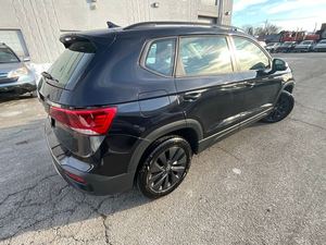 Volkswagen Taos S FWD 2023 Usado (LHD/RHD) - Product Image 3