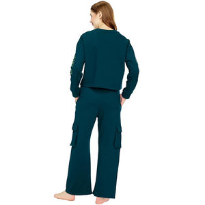 Nouvelle arrivée Ensemble de survêtements personnalisés sérigraphiés avec logo personnalisé pour femmes ensemble de survêtements pour femmes avec logo personnalisé pour l'hiver - Product Image 3