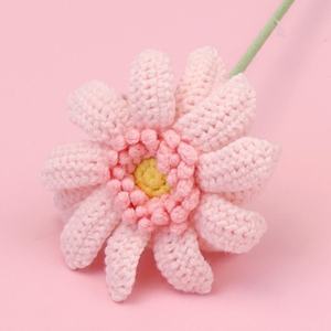 Fleur de Gerbera au crochet faite à la main, multicolore, mignonne, décoration d'intérieur, cadeau personnalisable, crochet afghan en gros - Product Image 6