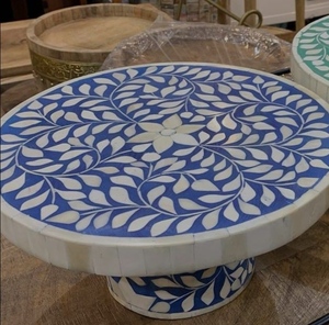 Soporte para Pastel Hecho a Mano con Incrustaciones de Hueso y Resina, Múltiples Colores, para Decoración de Bodas, Fiestas y Eventos, Diseño Elegante, Exportaciones de Emporio de Artesanías - Product Image 3