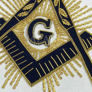Nuevos Delantales Masónicos Ajustables Personalizados con Bordado 3D en Terciopelo y Bordado a Mano en Oro, Hechos en Pakistán - Product Image 5