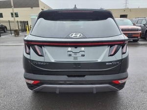 SUV hybride 4 portes à transmission intégrale 2024 H-yundai T-ucson Limited d'occasion - Product Image 2