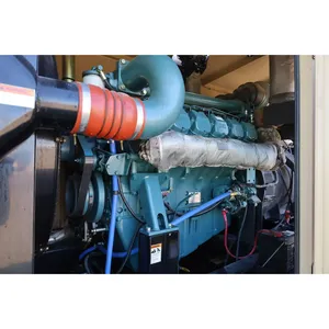 Generador Industrial Diésel Trifásico Usado de 600kW, 277/480V, Resistente a la Intemperie, para Energía de Reserva - Product Image 4