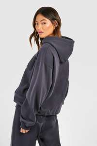 Femmes Dsgn Studio Bubble Towelling Applique Sweat à capuche surdimensionné Respirant Drop Shoulder Hoodies Fabriqué au Pakistan - Product Image 2