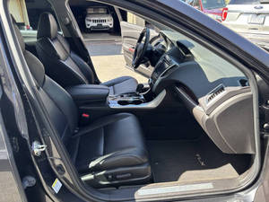 Voiture d'occasion de qualité abordable, Ac-u-ra TL-X 2015 avec conduite à gauche - Product Image 2