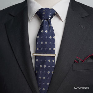 Clip de Corbata de Ágata Blanca Fengshui para Hombre, Chapado en Oro de 18K de Primera Calidad - KCVDATR001 |   Colección Tinh Vu |   Hecho en Vietnam - Product Image 3