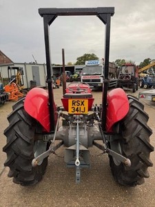 รถแทรกเตอร์ฟาร์ม Massey Ferguson 135 2WD/4WD ราคาถูก MF135 รถแทรกเตอร์ฟาร์ม 45 แรงม้า - Product Image 4