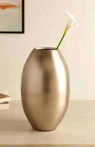 Hot Selling Decorative and Gifting Item Table Top Flower <b>Vase</b> for Home Decoration in Luxury Design - Product Image 4