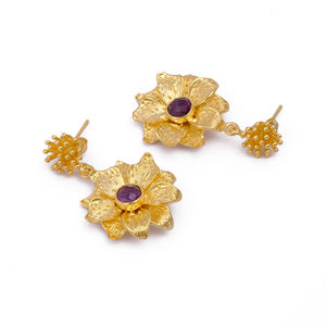 Pendiente de tuerca con diseño de flor de amatista natural, piedra preciosa, diseñador chapado en oro, joyería colgante de moda, pendiente de tachuelas - Product Image 2