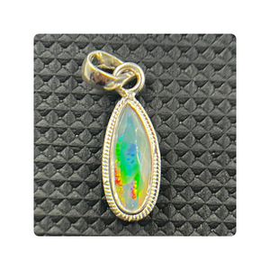 Colgante elegante de plata de ley 92,5 con piedra de corte de ópalo etíope, Perla de diamante, auricular elegante para regalos de fiestas de boda - Product Image 3