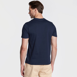 T-shirts pour hommes de haute qualité 180 g/m², coupe ajustée, couleurs vives, en coton, vêtements OEM en gros pour la mode décontractée et les tenues d'été - Product Image 3